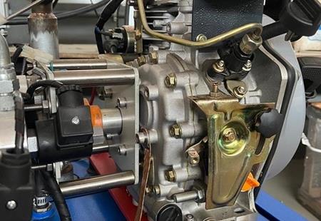 imagem PLATAFORMA PARA ESTUDO DE COMBUSTÍVEIS COM DINAMÔMETRO